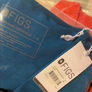 Figs One Pocket Catarina Top in Blue Alps